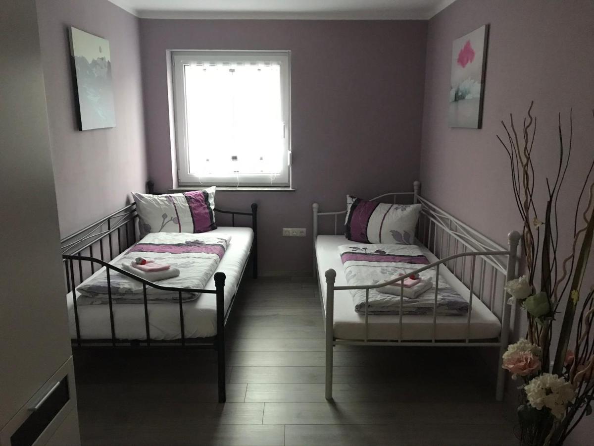 Gemutliche 3-Zimmer Wohnung Saal an der Donau 外观 照片
